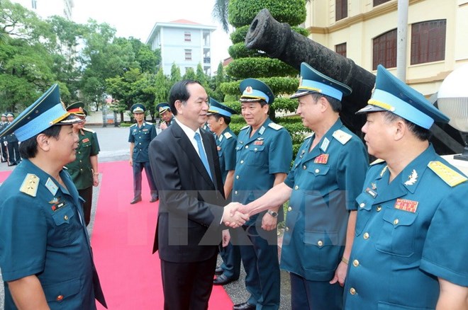 "Tạo thế trận phòng không nhân dân vững mạnh, sẵn sàng chiến đấu cao"