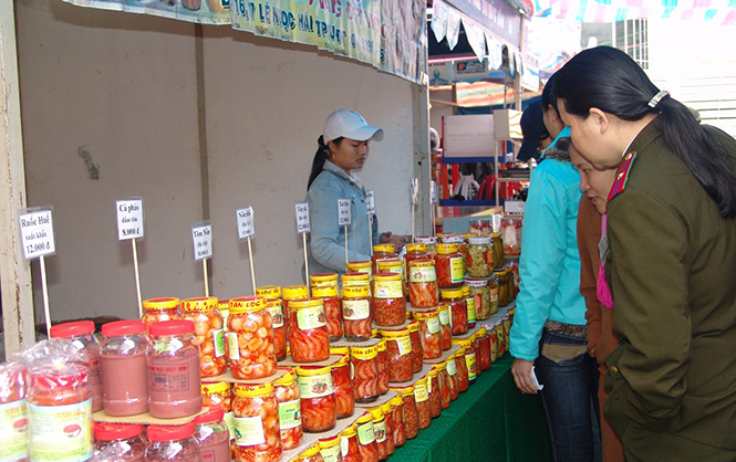 Phát hiện hơn 800 cơ sở kinh doanh không đạt tiêu chuẩn an toàn thực phẩm