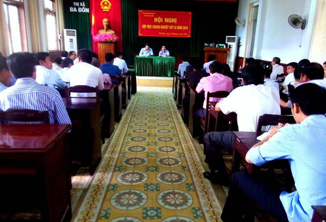 Thị xã Ba Đồn: Gặp mặt doanh nghiệp bàn giải pháp thúc đẩy phát triển sản xuất kinh doanh