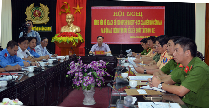 Tập trung kiểm soát, xử lý kịp thời các phương tiện chở hàng quá trọng tải