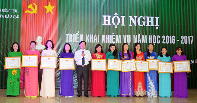 Đồng Hới một năm học khởi sắc