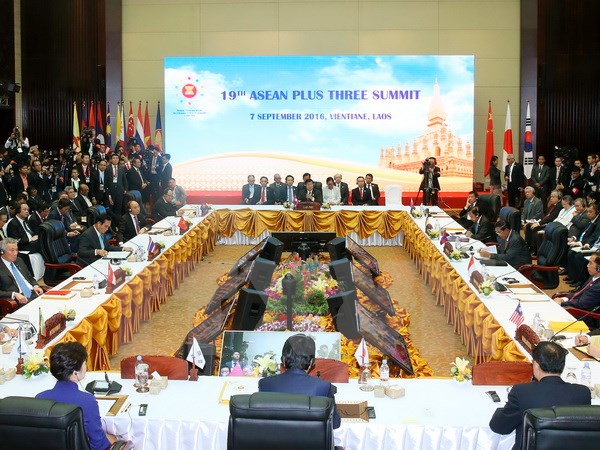 Thủ tướng chia sẻ lo ngại về Biển Đông tại Hội nghị ASEAN