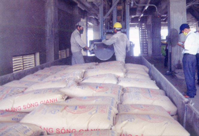Sản xuất hơn 3 triệu tấn xi măng và clinker