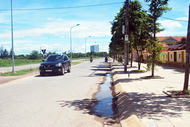 TP. Đồng Hới: Tiếp tục đẩy mạnh xã hội hóa xây dựng vỉa hè thành phố giai đoạn 2016-2020