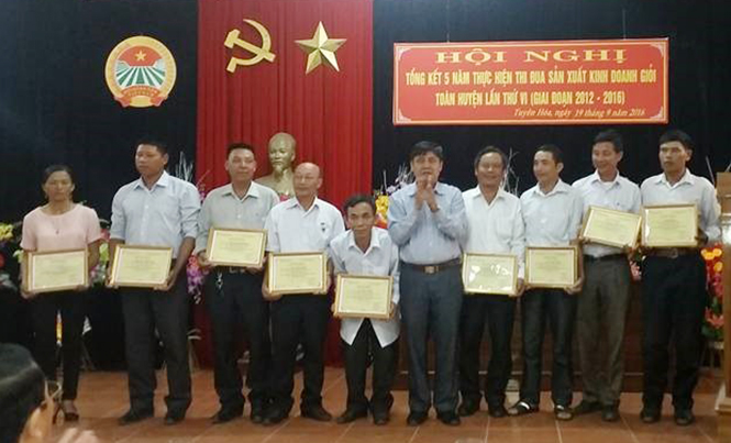 Tuyên Hóa: Có 3.700 hộ nông sản xuất kinh doanh giỏi