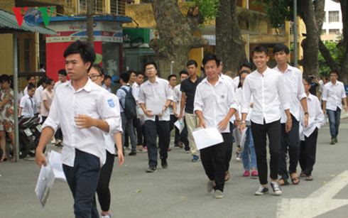 Đề án thi và xét tốt nghiệp THPT 2017: Bộ GD&amp;ĐT cần cân nhắc kỹ càng