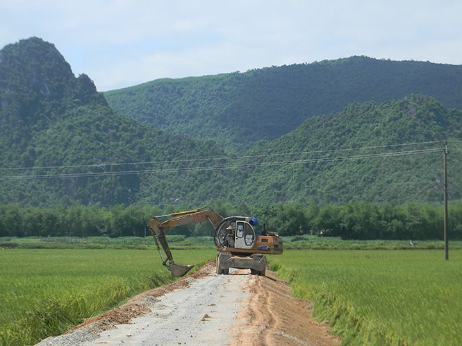 Tuyên Hoá: Huy động các nguồn lực để xây dựng nông thôn mới