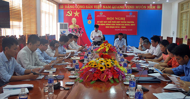 Để nông dân tích cực tham gia BHXH, BHYT