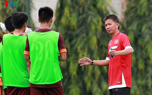 HLV Hoàng Anh Tuấn: "U19 VN sẽ cống hiến hết mình tại giải châu Á"