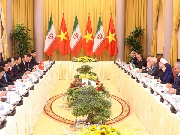 Chủ tịch nước Trần Đại Quang hội đàm với Tổng thống Hassan Rouhain
