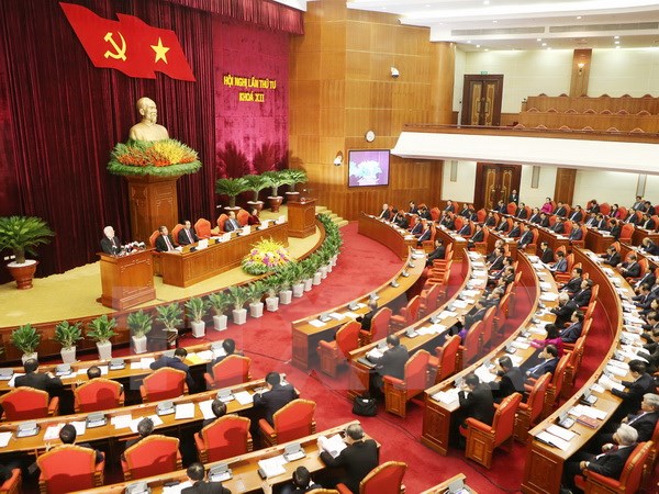 Ngày làm việc thứ hai Hội nghị lần thứ tư Ban Chấp hành TW Đảng