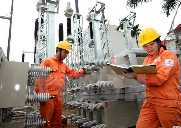Chuyên gia: Dự thảo trao quyền tăng giá điện cho EVN ​​là trái luật?