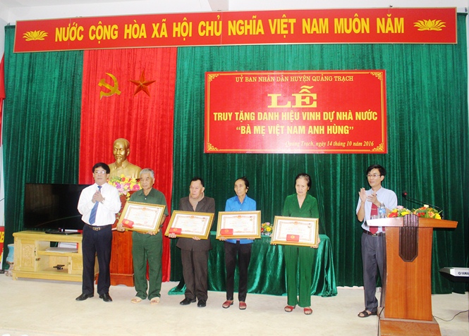 Quảng Trạch: Truy tặng 4 danh hiệu "Bà mẹ Việt Nam anh hùng"