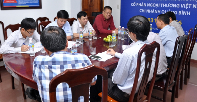 MobiFone hỗ trợ khách hàng vùng lũ Quảng Bình