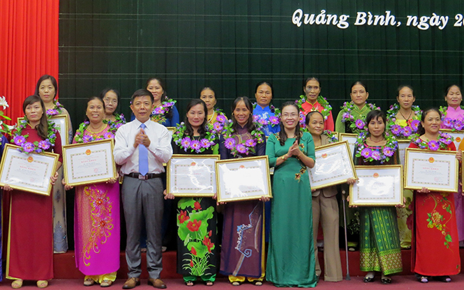 Đoàn kết, sáng tạo vì sự nghiệp đổi mới của quê hương, đất nước