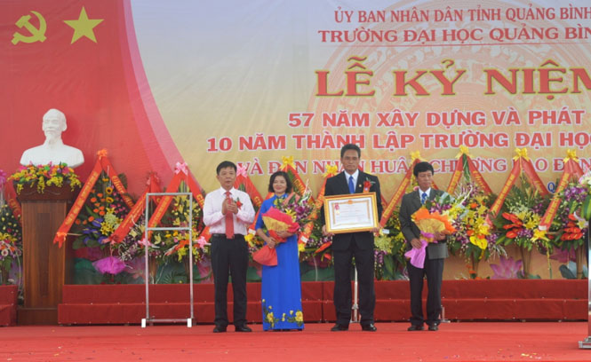 Trường Đại học Quảng Bình: Phấn đấu đổi mới, nâng cao chất lượng dạy và học