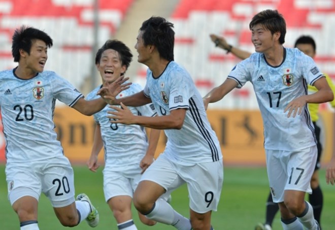 Thắng dễ dàng Tajikistan, U19 Nhật Bản đối đầu U19 Việt Nam ở bán kết