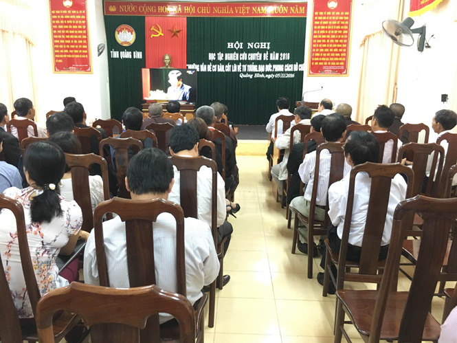 Ủy ban MTTQVN tỉnh: Học tập, quán triệt chuyên đề "Những vấn đề cơ bản, cốt lõi về tư tưởng, đạo đức, phong cách Hồ Chí Minh"