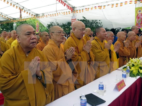 Đại lễ cầu siêu cho các nạn nhân tử vong vì tai nạn giao thông