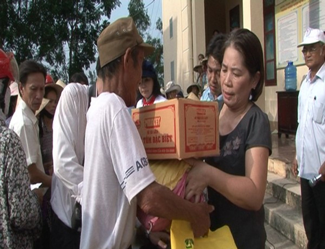 Cầu nối giữa những tấm lòng