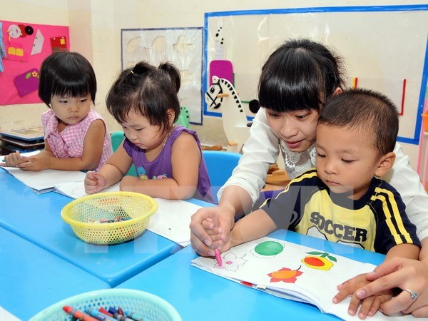 Chương trình cầu truyền hình đặc biệt dài 16 tiếng về "Ngày thầy trò"