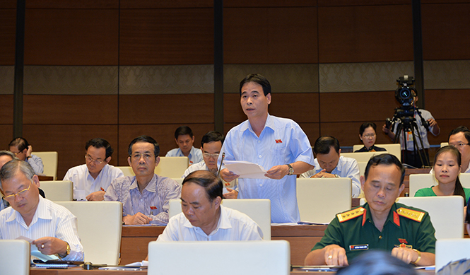 Hoạt động của Đoàn đại biểu Quốc hội Quảng Bình tại kỳ họp thứ 2, Quốc hội khóa XIV: Tiếp tục đóng góp những ý kiến xác đáng