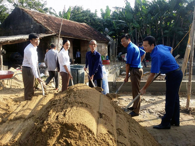 Khởi công xây dựng nhà nhân ái cho hộ nghèo