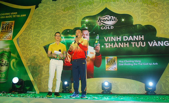 Xạ thủ Hoàng Xuân Vinh tham gia chương trình "Vinh danh thành tựu vàng" tại Quảng Bình