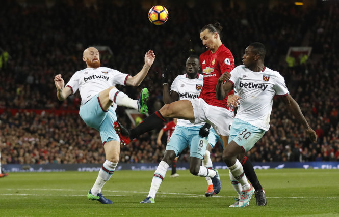 West Ham lại thách thức M.U