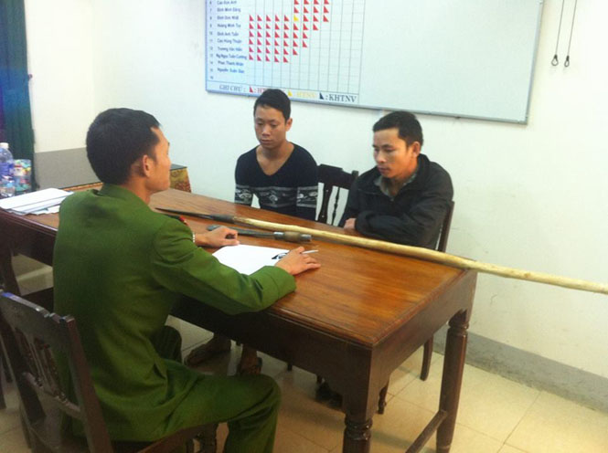 Bắt giữ 2 anh em trộm bò, xẻ thịt lấy đùi