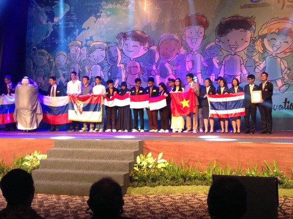 6 học sinh thi Olympic các môn khoa học trẻ quốc tế đều đạt giải