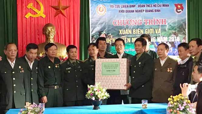 Chương trình tình nguyện "Xuân biên giới"