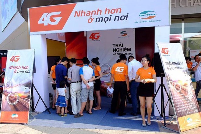 Viettel bố trí hơn 1.600 điểm đổi SIM 4G miễn phí cho người dùng