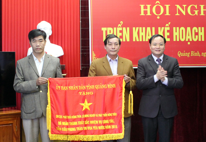 Phát triển nông nghiệp toàn diện theo hướng sản xuất hàng hoá, giá trị tăng cao