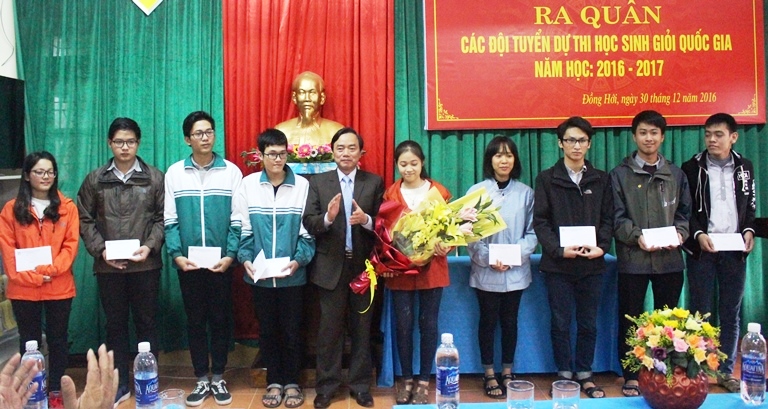 Lễ ra quân các đội tuyển dự thi học sinh giỏi Quốc gia năm học 2016-2017