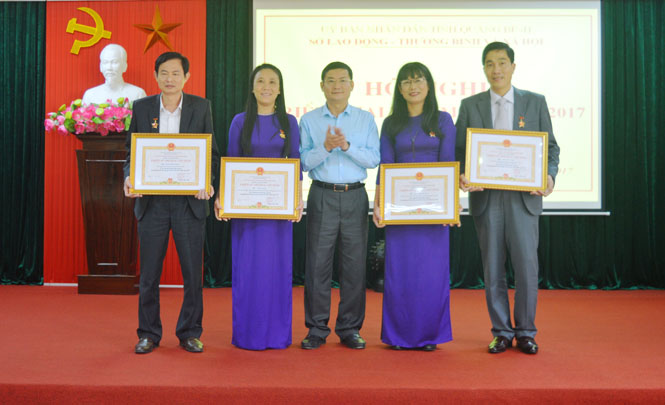 Năm 2016, hơn 32 ngàn lao động được giải quyết việc làm