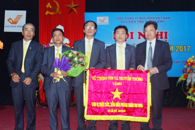 Năm 2016: Bưu điện tỉnh hoàn thành xuất sắc các mục tiêu, nhiệm vụ được giao