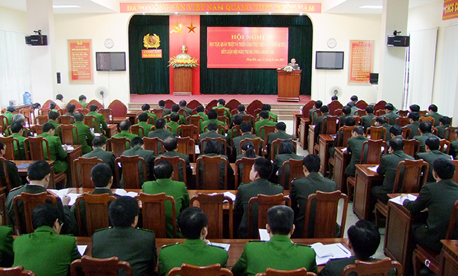 Các đảng bộ tổ chức quán triệt và triển khai thực hiện Nghị quyết Trung ương 4 (khóa XII)