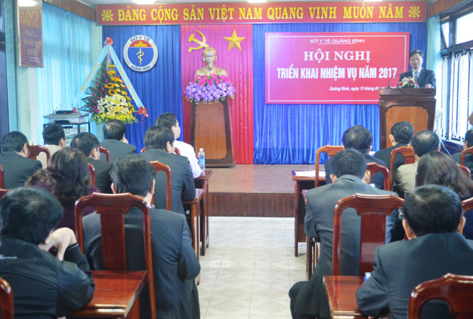 Tiếp tục xây dựng hệ thống y tế từng bước hoàn chỉnh và đồng bộ