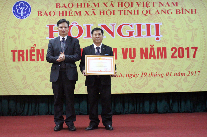 Bảo hiểm xã hội tỉnh: Triển khai nhiệm vụ năm 2017