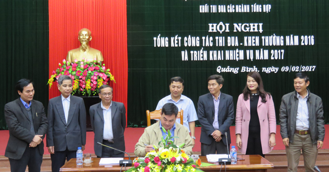 Chú trọng xây dựng các nhân tố, mô hình mới trong thực hiện công tác thi đua, khen thưởng