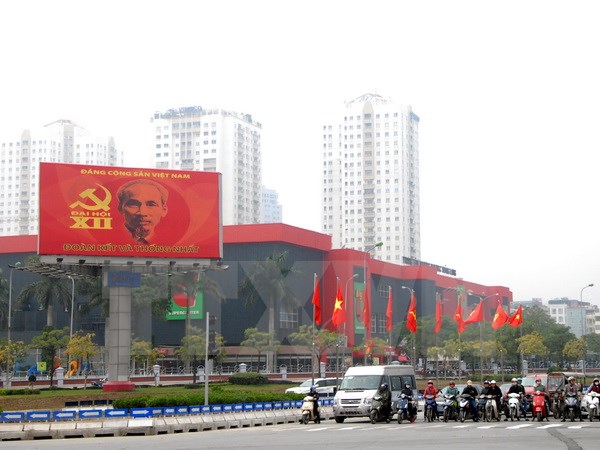Nghị quyết của Chính phủ về ngăn chặn "tự diễn biến, tự chuyển hóa"