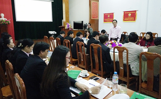 Đoàn đại biểu Quốc hội tỉnh làm việc với Chi nhánh Ngân hàng chính sách xã hội tỉnh