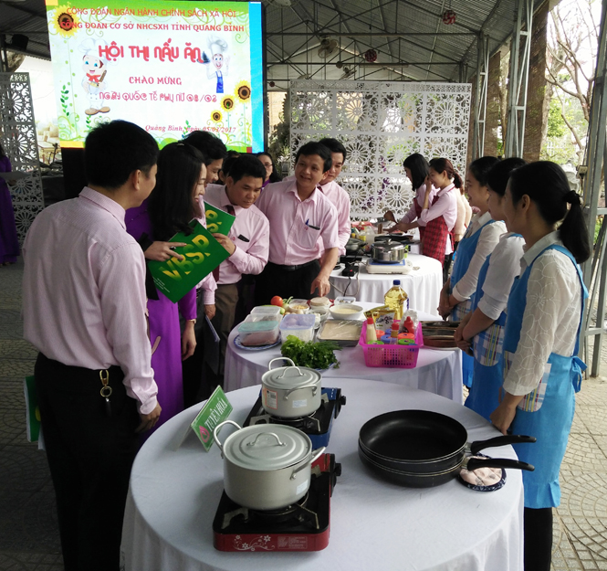 NHCSXH tổ chức các hoạt động mừng Ngày Quốc tế Phụ nữ 8-3