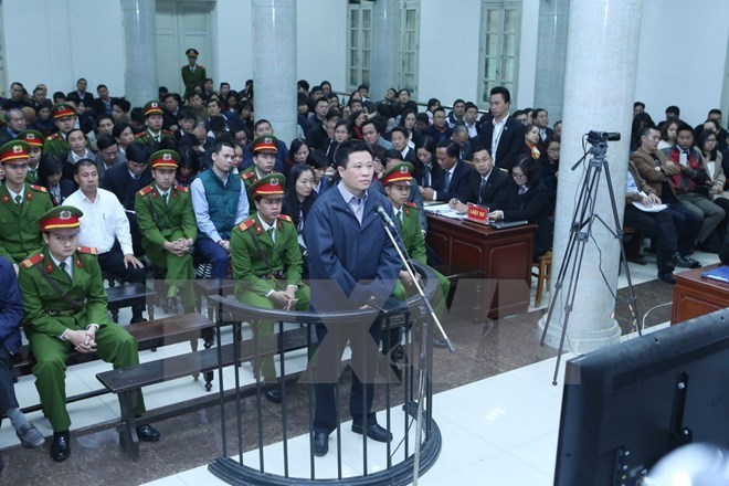 Xét xử Hà Văn Thắm: Tòa quyết định trả hồ sơ để điều tra bổ sung