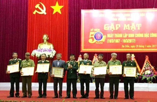 Gặp mặt nhân kỷ niệm 50 năm ngày thành lập Binh chủng Đặc công