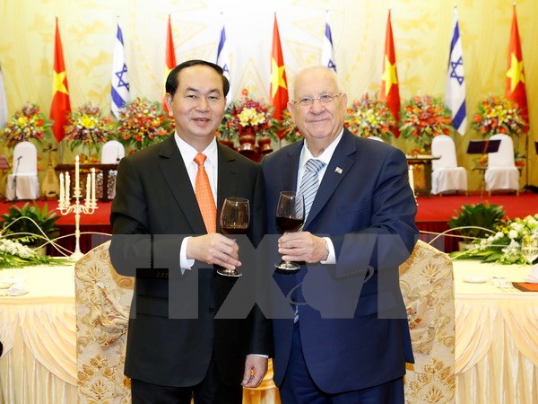 Chủ tịch nước Trần Đại Quang chủ trì tiệc chiêu đãi Tổng thống Israel