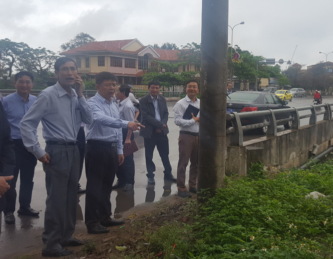 Tăng cường vận động người dân thực hiện nếp sống văn minh đô thị