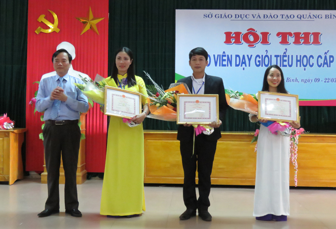 26 giáo viên đạt giải tại hội thi Giáo viên dạy giỏi tiểu học cấp tỉnh