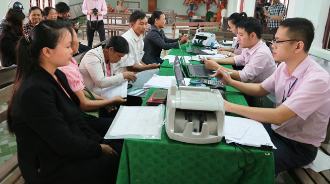 Ngân hàng CSXH huyện Bố Trạch: Giải ngân 43 tỷ cho các hộ nghèo vay vốn